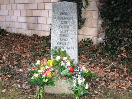 Gedenkstein Karrasburg