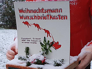 Schild Schriftzug "Weihnachtsmann-Wunschbriefkasten"