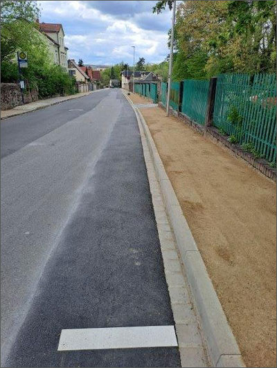 Fertigstellung Gehweg Steinstraße