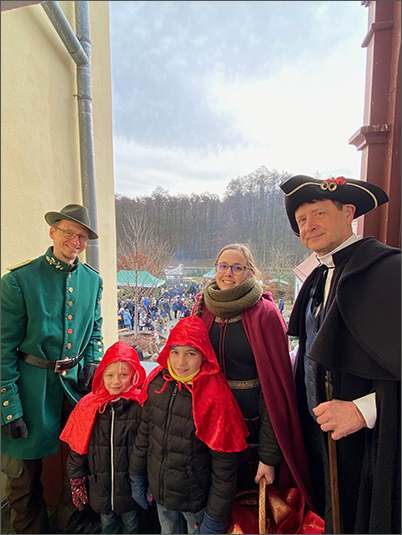 Der Coswiger Marktvogt unterwegs zur Wildweihnacht im Forsthaus Kreyern.